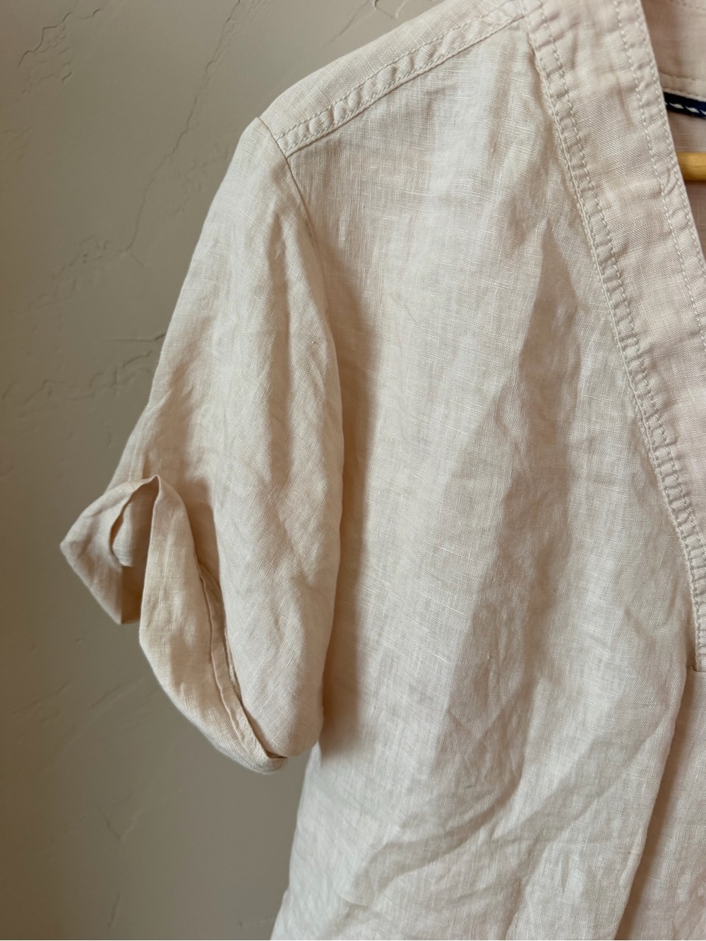 Anthropologie Pilcro Pale Pink/Cream Linen V-Neck Short Sleeve Top Linen Small - Picture 4 of 7